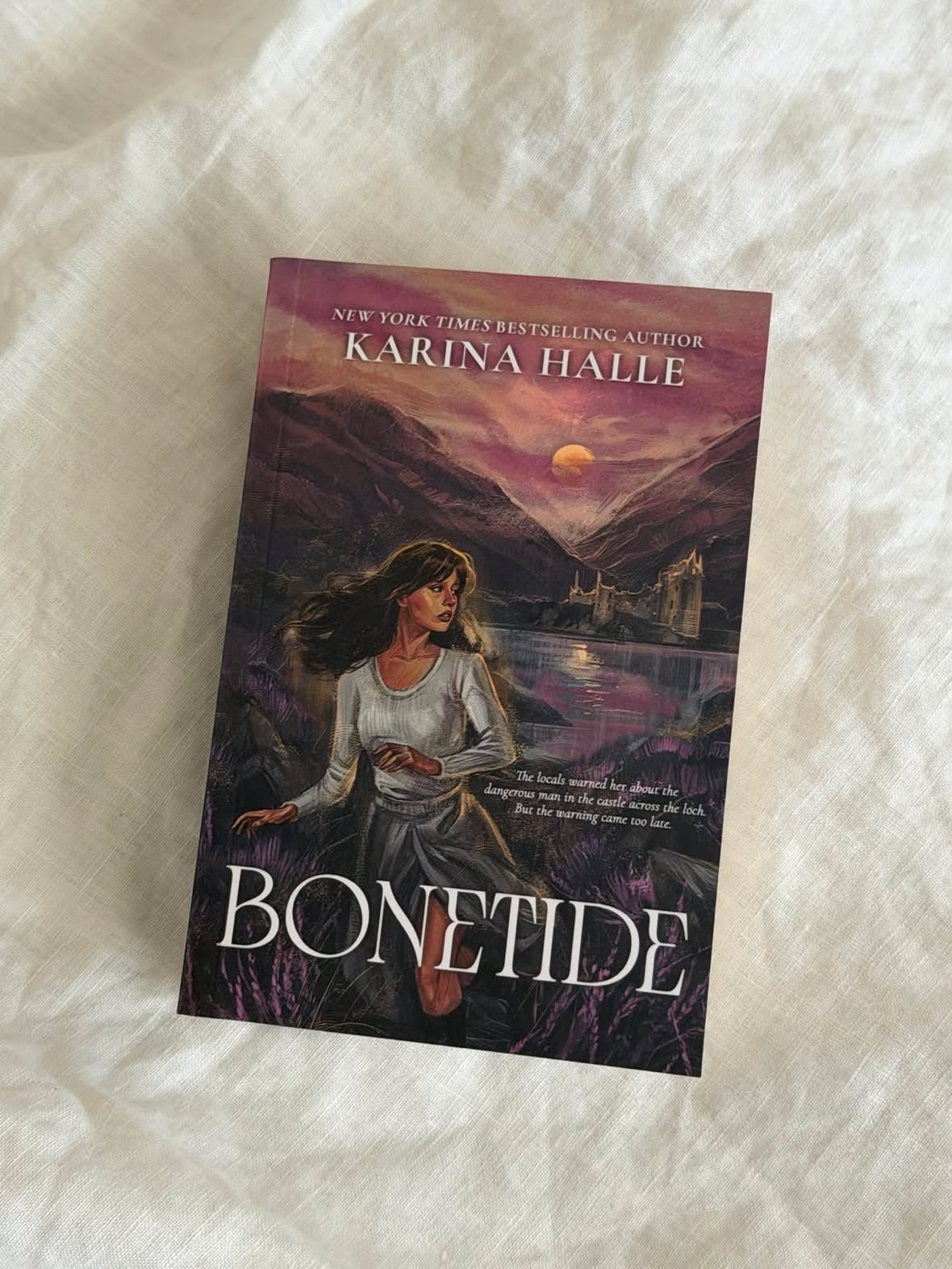 Bonetide (MMP Limited Edition) - Karina Halle