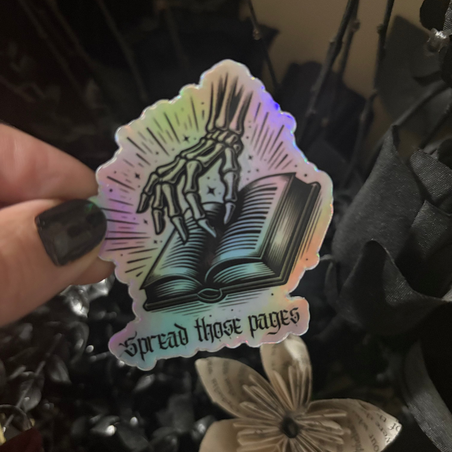 Vinyl Sticker: Spread Those Pages